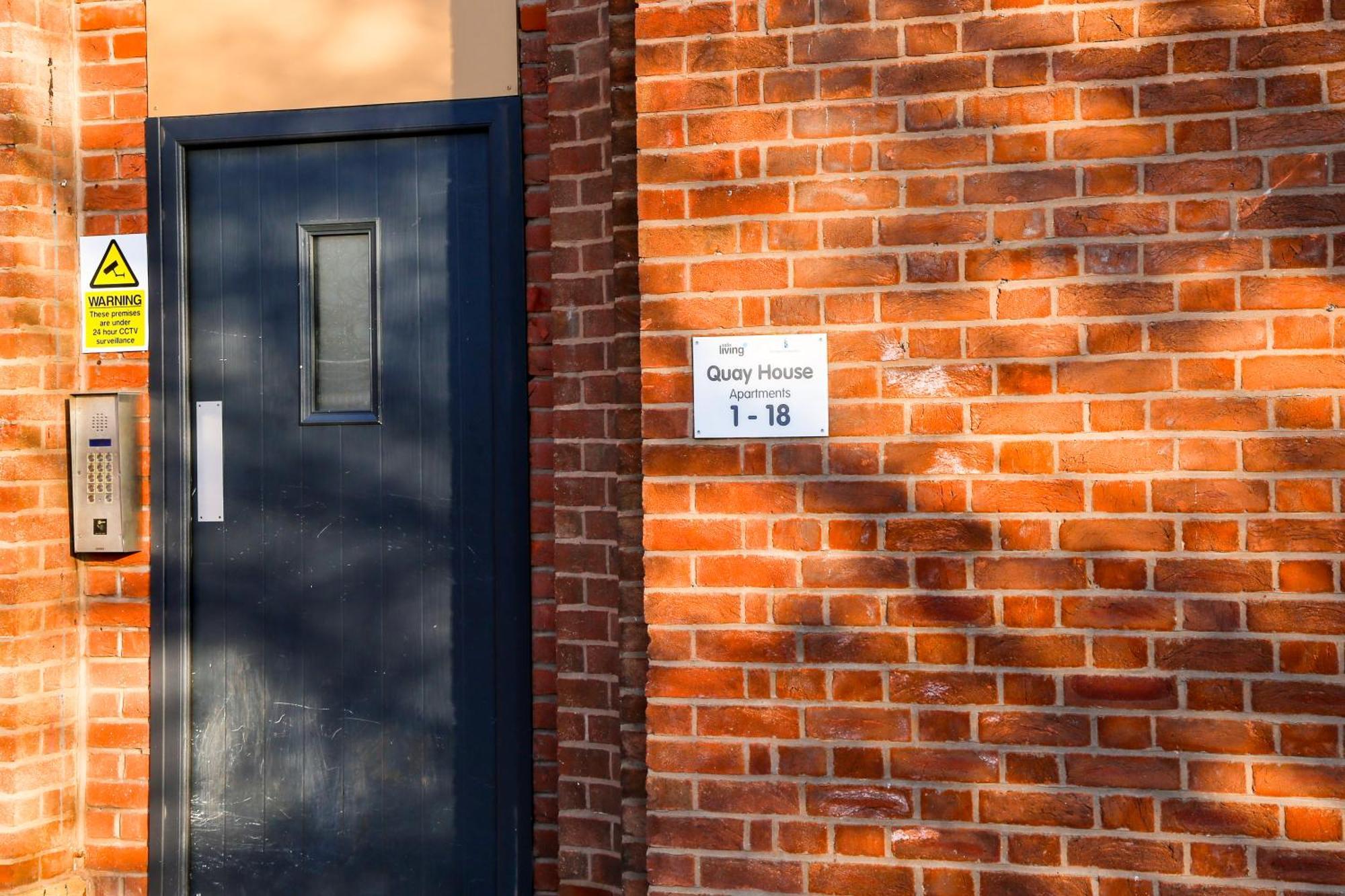 Luxurious & Lavish Salford Quays Free Parking Leilighet Manchester Eksteriør bilde